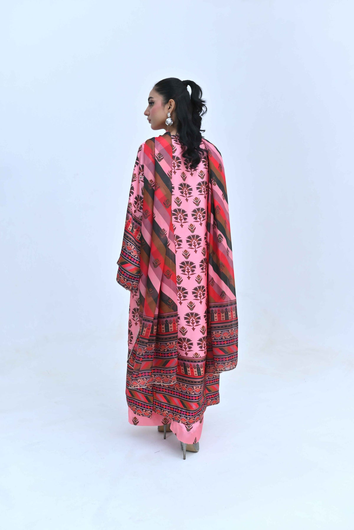 Mughal-Inspired Elegance