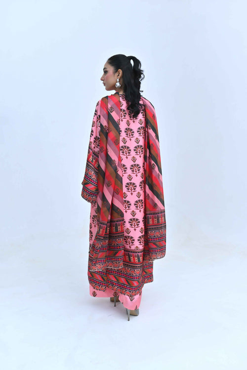 Mughal-Inspired Elegance